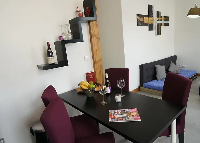 Le Puligny, Classe 3 Etoiles * Beaune (Cote d'Or)